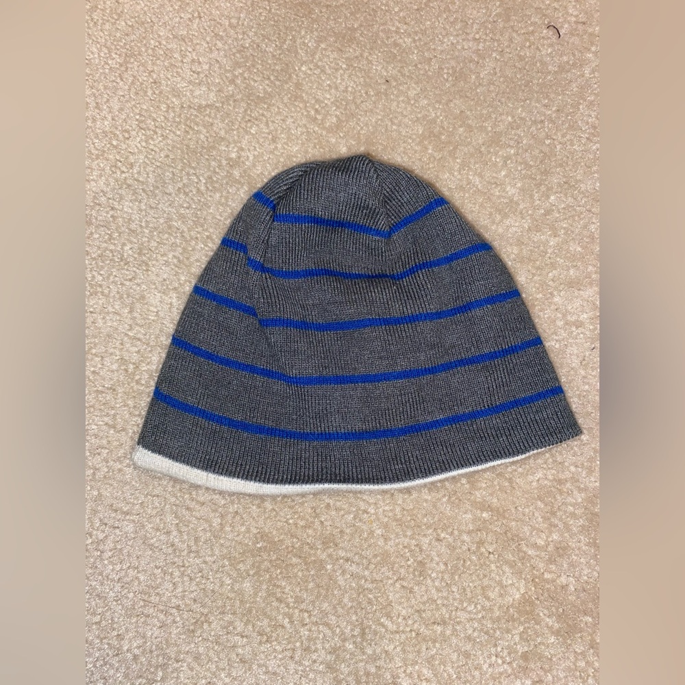 AMERICAN EAGLE LIMITED EDITION STRIPED HAT
